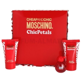 Фото Moschino - Cheap and Chic Chic Petals  - Gift Set - Подарочный набор для женщин - Туалетная вода 4.9 мл + Гель для душа 25 мл + Лосьон для тела 25 мл